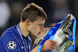 Azpilicueta with the Champions League Trophy